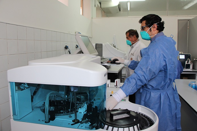 Laboratorio del INCN logra automatización de sus servicios