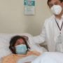 Tras tres meses de hospitalización, hija se reencuentra con sus padres