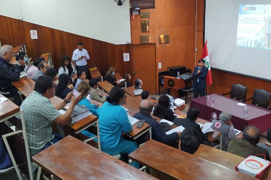 Trabajadores del INCN abordan desafíos en Taller de Mejora Continua